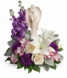 Teleflora's Beautiful Heart Bouquet from Victor Mathis Florist in Louisville, KY